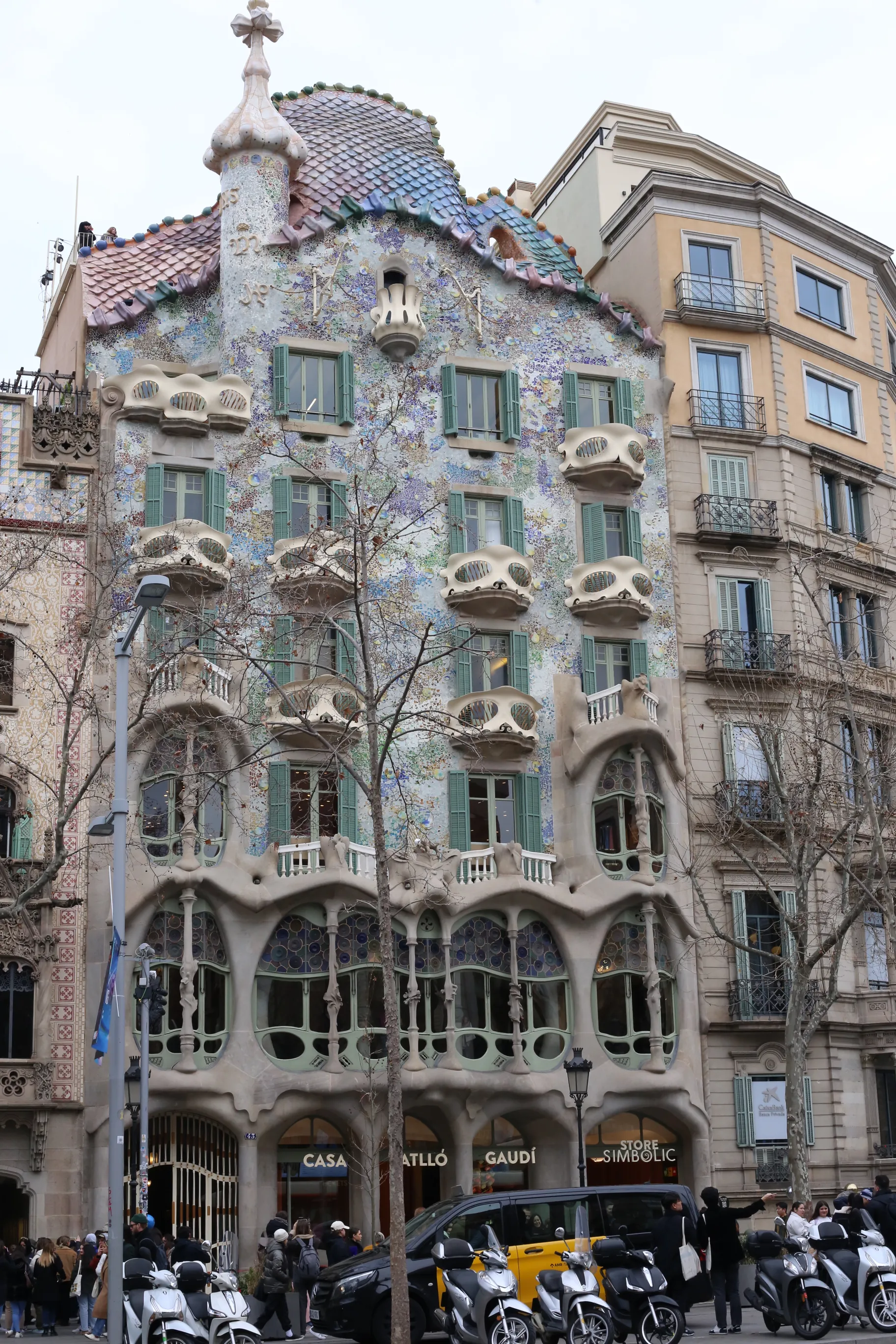 casa batllo gaudi barcelona
