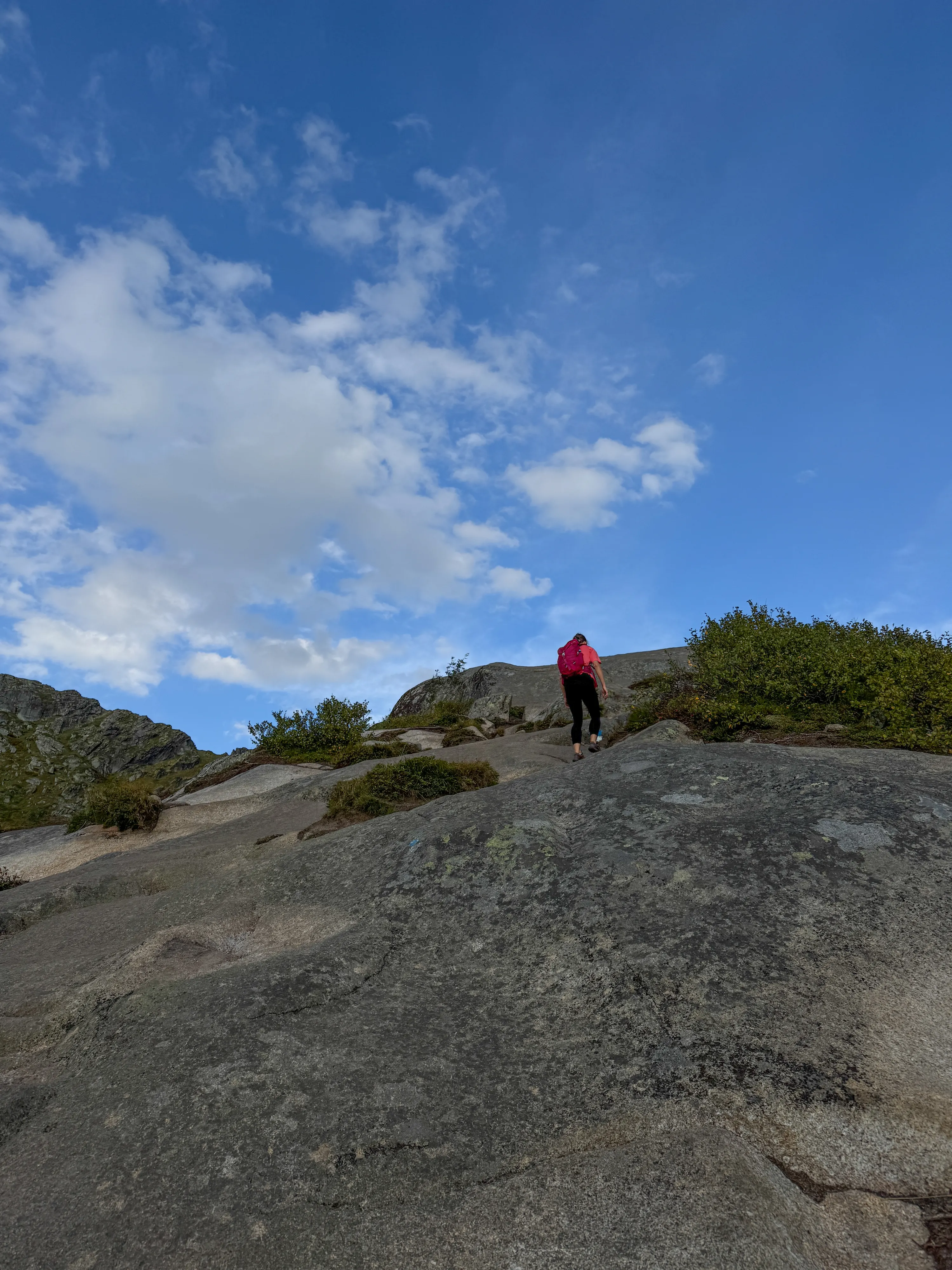 Rocks smoothed by tourists on the trail to Djevelporten