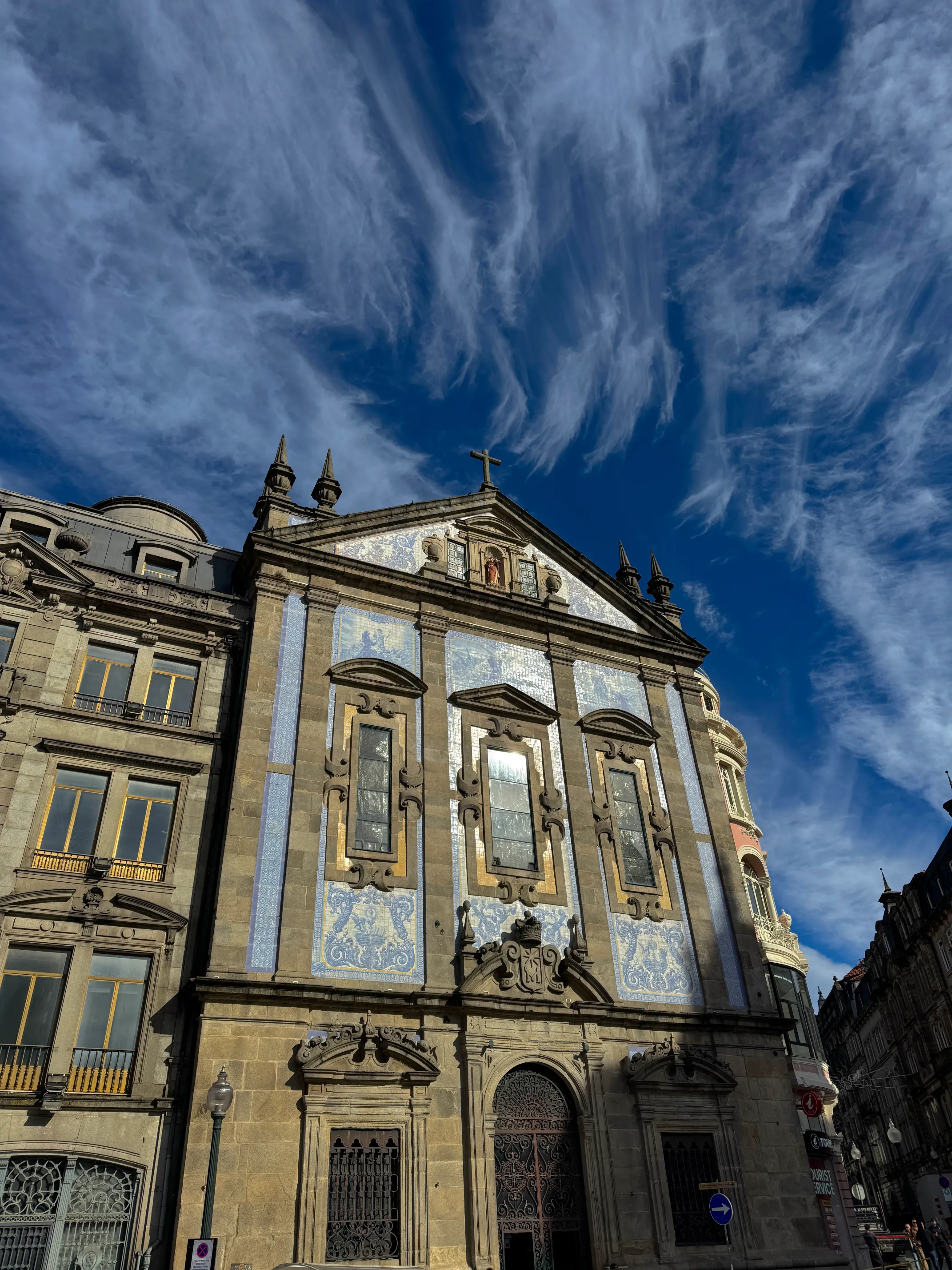 Azulejo tiles on Igreja de Santo Antonio dos Congregados