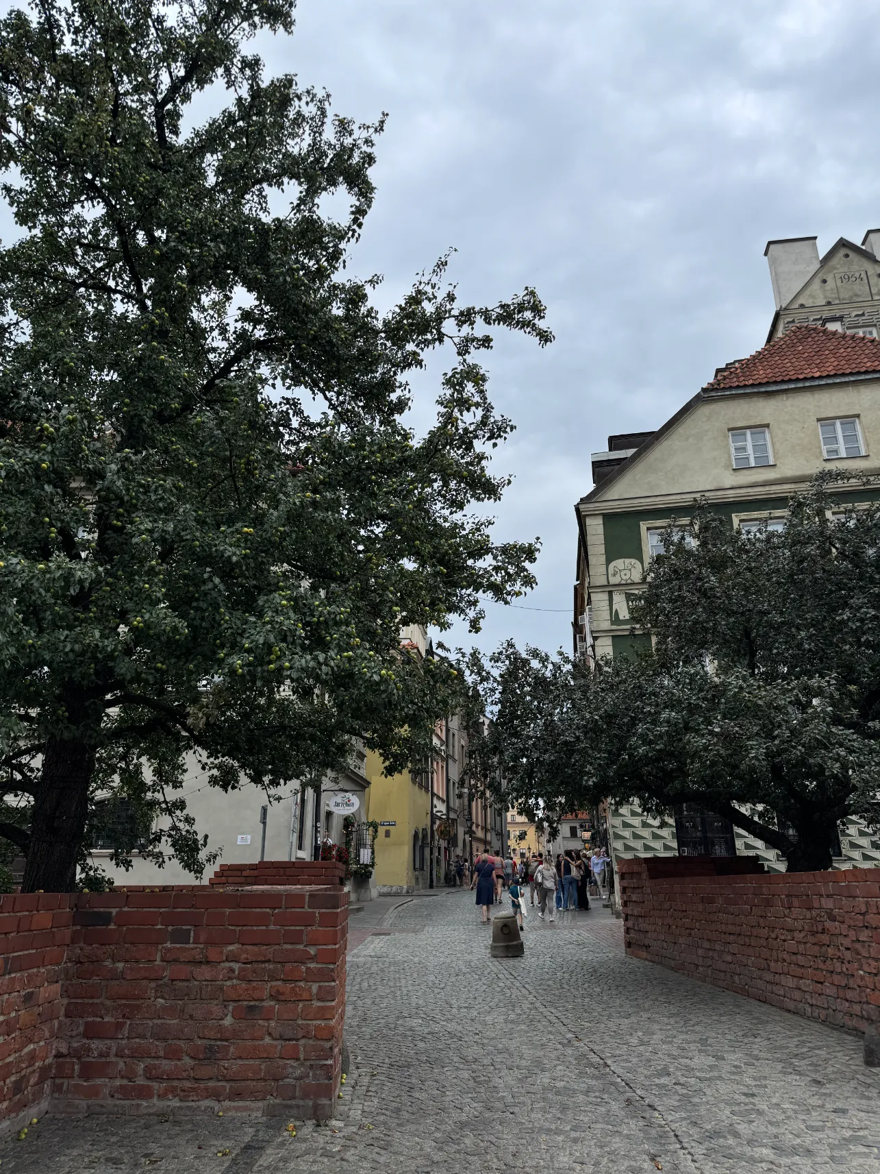 Krakowskie Przedmieście street